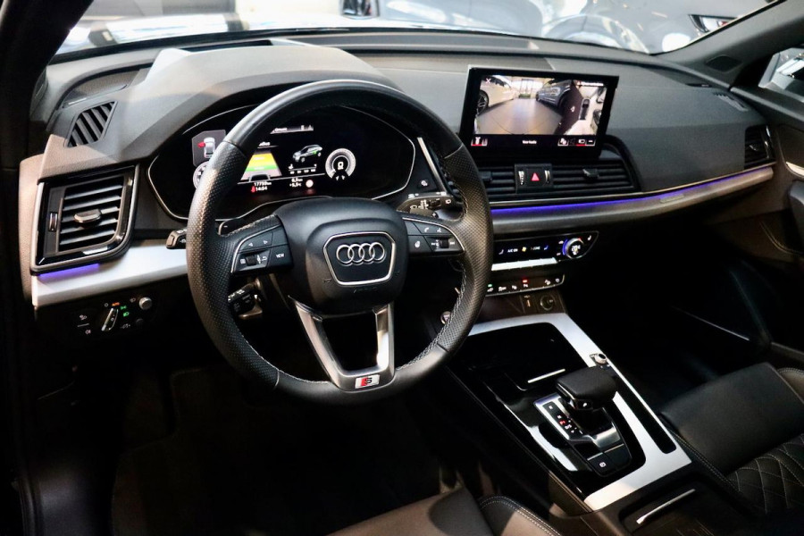 Audi Q5 55 TFSI e S edition Competition Full Options