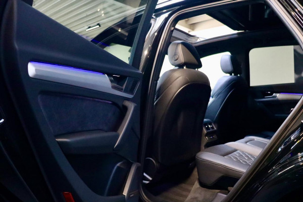 Audi Q5 55 TFSI e S edition Competition Full Options