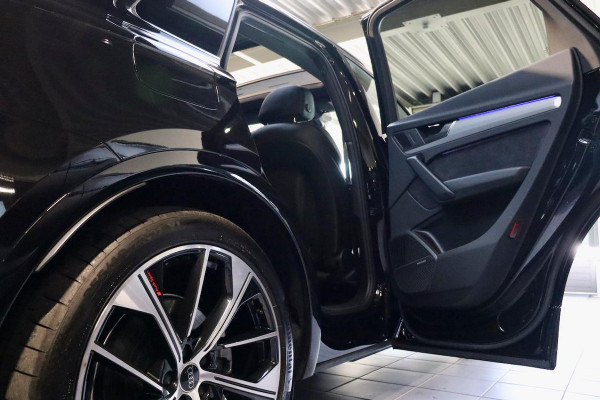 Audi Q5 55 TFSI e S edition Competition Full Options
