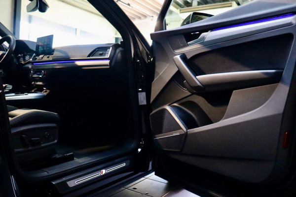 Audi Q5 55 TFSI e S edition Competition Full Options