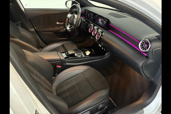 Mercedes-Benz A-Klasse 180 AMG Line*Sfeer*Pano*Cam