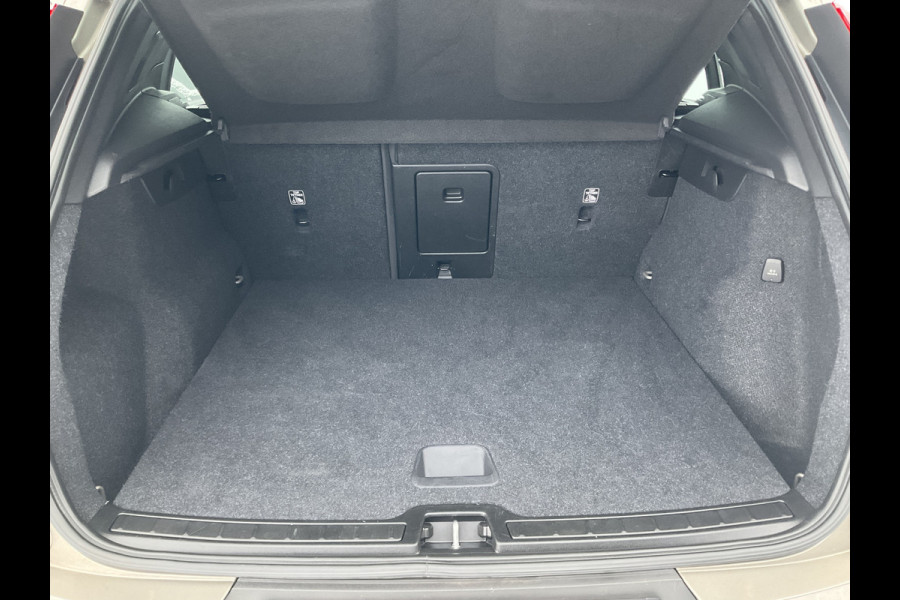Volvo XC40 1.5 Automaat Pro Sportstoelen Carplay Hoge zit Business