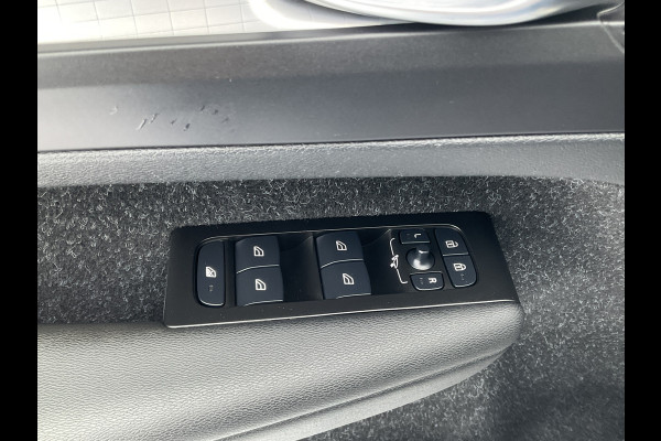 Volvo XC40 1.5 Automaat Pro Sportstoelen Carplay Hoge zit Business