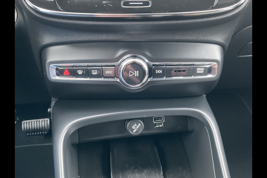 Volvo XC40 1.5 Automaat Pro Sportstoelen Carplay Hoge zit Business