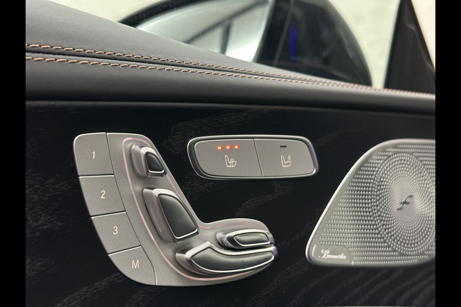 Mercedes-Benz CLS-Klasse 450 4MATIC Edition 1 AMG-Line | 360 Camera | Leder-Exclusief | ACC | Burmester | Schuifdak | Multibeam-LED | Sfeerverlichting | Memory | Stoelverwarming V+A | IWC-Klokje | ISO-Glas | 20'' | Dodehoek | Lane Assist | Carplay |