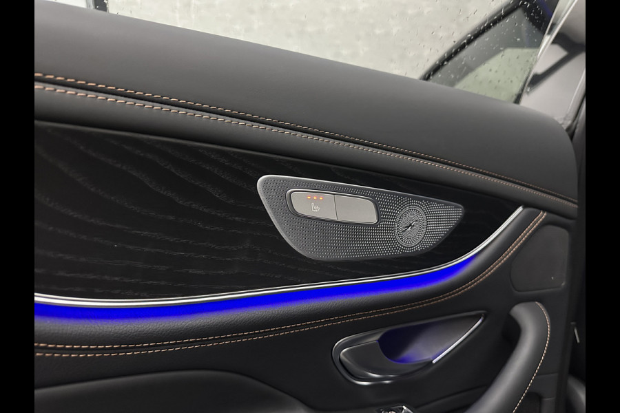 Mercedes-Benz CLS-Klasse 450 4MATIC Edition 1 AMG-Line | 360 Camera | Leder-Exclusief | ACC | Burmester | Schuifdak | Multibeam-LED | Sfeerverlichting | Memory | Stoelverwarming V+A | IWC-Klokje | ISO-Glas | 20'' | Dodehoek | Lane Assist | Carplay |