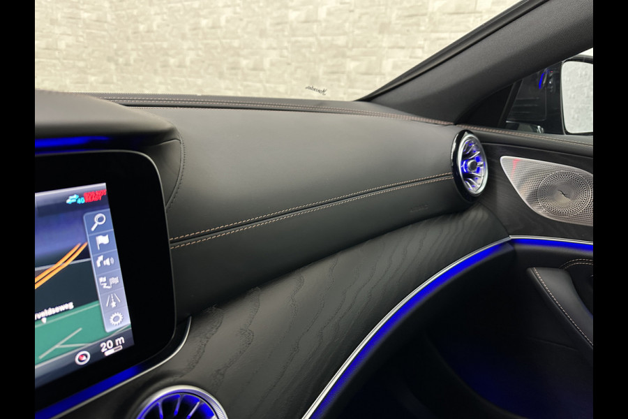 Mercedes-Benz CLS-Klasse 450 4MATIC Edition 1 AMG-Line | 360 Camera | Leder-Exclusief | ACC | Burmester | Schuifdak | Multibeam-LED | Sfeerverlichting | Memory | Stoelverwarming V+A | IWC-Klokje | ISO-Glas | 20'' | Dodehoek | Lane Assist | Carplay |