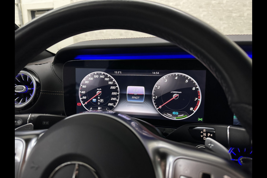 Mercedes-Benz CLS-Klasse 450 4MATIC Edition 1 AMG-Line | 360 Camera | Leder-Exclusief | ACC | Burmester | Schuifdak | Multibeam-LED | Sfeerverlichting | Memory | Stoelverwarming V+A | IWC-Klokje | ISO-Glas | 20'' | Dodehoek | Lane Assist | Carplay |