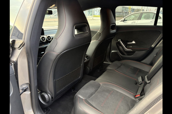 Mercedes-Benz CLA-Klasse Shooting Brake 180 d Business Solution AMG DAB Camera Stoelverwarming