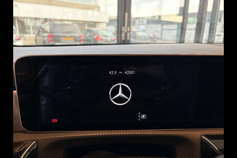Mercedes-Benz CLA-Klasse Shooting Brake 180 d Business Solution AMG DAB Camera Stoelverwarming