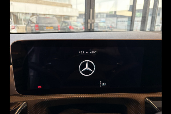 Mercedes-Benz CLA-Klasse Shooting Brake 180 d Business Solution AMG DAB Camera Stoelverwarming