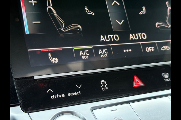 Audi e-tron 50 quattro Launch edition plus 71 kWh | Panoramadak | Leder | Camera Apple Carplay | Navi