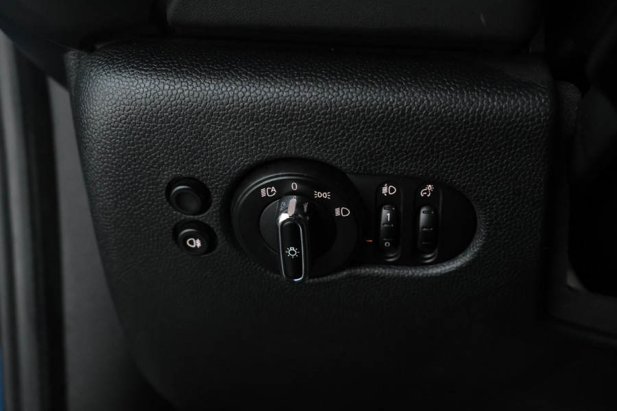 MINI Mini 1.5 One Business Edition 5 Deurs, navigatie, Climate,