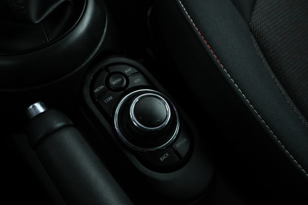 MINI Mini 1.5 One Business Edition 5 Deurs, navigatie, Climate,