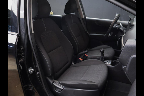 Kia Picanto 1.0 MPi ComfortPlusLine Sport (APPLE CARPLAY,NAVI,CAMERA,PDC,CRUISE,LED,ELEKTRISCH PAKKET,SPORTSTOELEN,NETTE STAAT)
