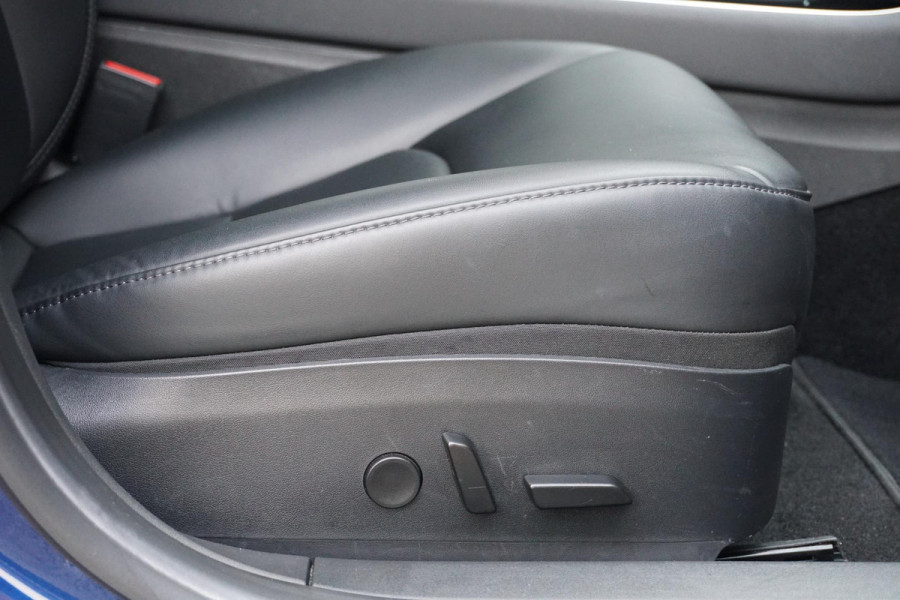 Tesla Model 3 Standard RWD Plus 60 kWh + AUTOPILOT / PREMIUM AUDIO / 19''