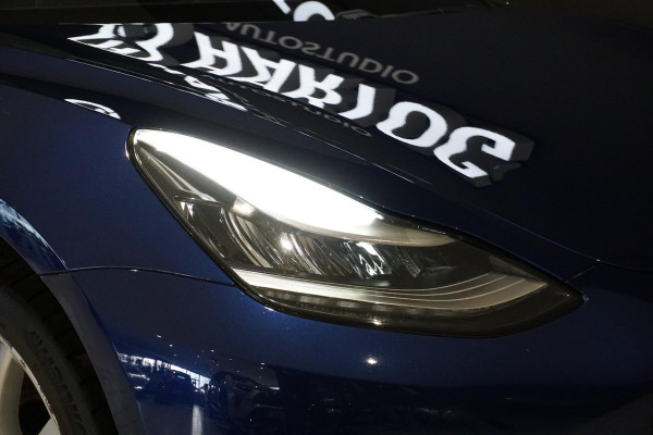Tesla Model 3 Standard RWD Plus 60 kWh + AUTOPILOT / PREMIUM AUDIO / 19''