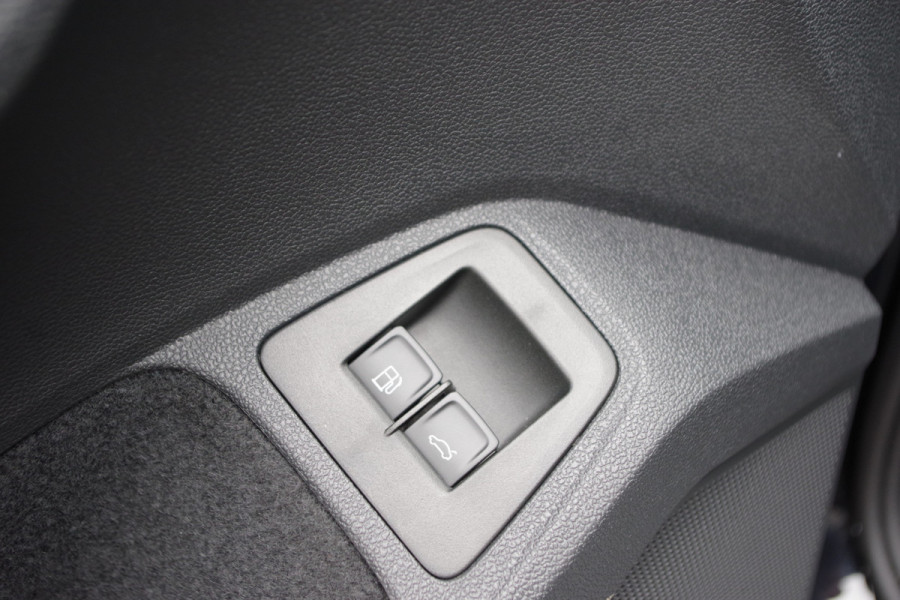 Volkswagen Tiguan 1.4 TSI 245 PK eHybrid R-Line Business+ Leder, Panoramadak, Matrix-LED, Adap. Cruise Control