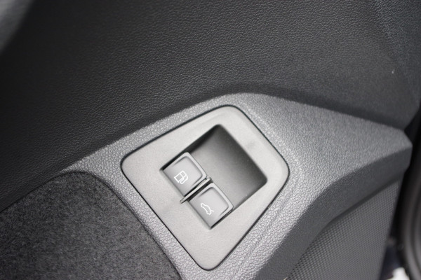 Volkswagen Tiguan 1.4 TSI 245 PK eHybrid R-Line Business+ Leder, Panoramadak, Matrix-LED, Adap. Cruise Control