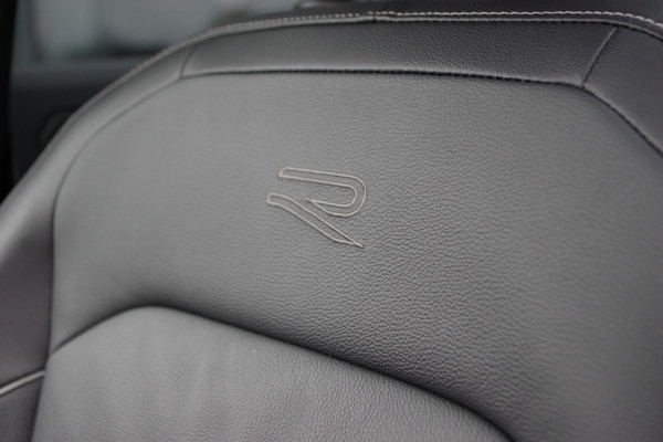 Volkswagen Tiguan 1.4 TSI 245 PK eHybrid R-Line Business+ Leder, Panoramadak, Matrix-LED, Adap. Cruise Control