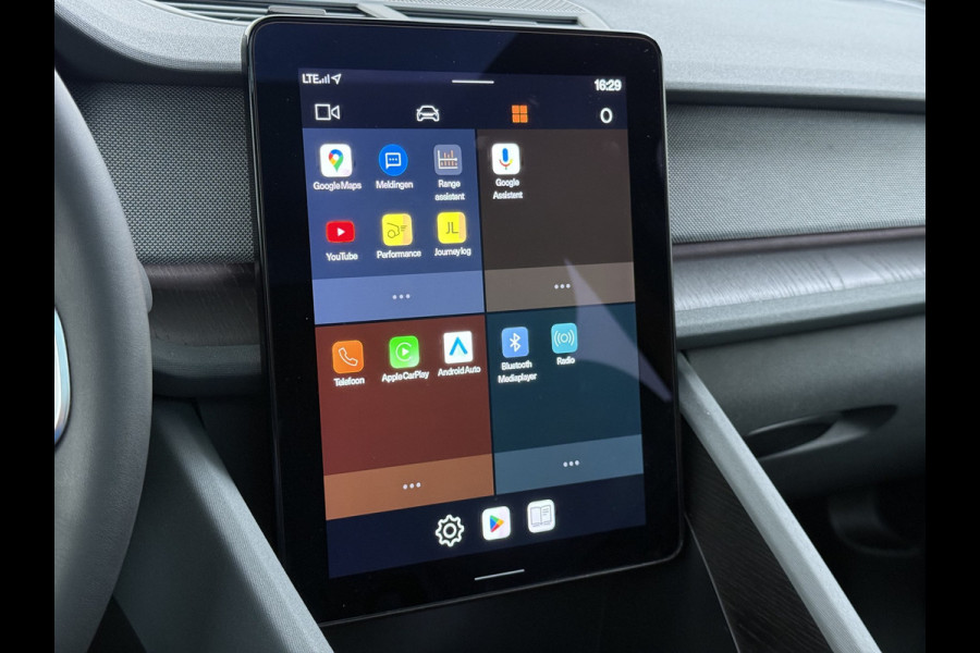 Polestar 2 PERFORMANCE LR AWD 78kWh Trekhaak Adap.Cruise Pano-Dak Harman&Kardon®-Audio Navi Ecc Apple Carplay Android Auto 360°Camera Dual  SOH 91% 4WD Stuur-Stoel-Achterbankverwarming Elek.Achterklep Privacy Glas Lmv 20" Led Dodehoekdetectie Rijstrooksensor Wifi 1e Eigenaar Volledig Dealeronderhouden Origineel Nederlandse Auto 1500kg Trekvermogen!