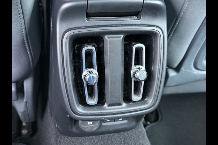 Polestar 2 PERFORMANCE LR AWD 78kWh Trekhaak Adap.Cruise Pano-Dak Harman&Kardon®-Audio Navi Ecc Apple Carplay Android Auto 360°Camera Dual  SOH 91% 4WD Stuur-Stoel-Achterbankverwarming Elek.Achterklep Privacy Glas Lmv 20" Led Dodehoekdetectie Rijstrooksensor Wifi 1e Eigenaar Volledig Dealeronderhouden Origineel Nederlandse Auto 1500kg Trekvermogen!