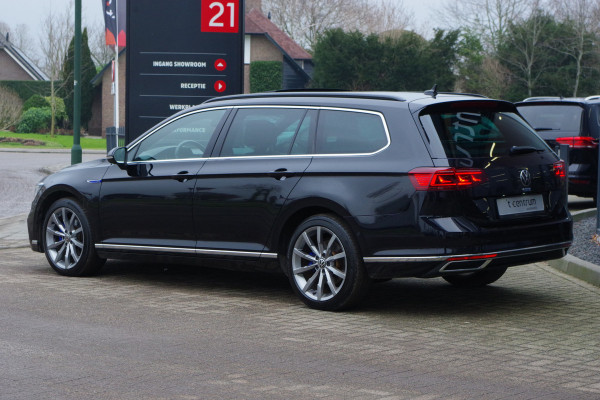 Volkswagen Passat Variant 1.4 TSI 218 PK PHEV GTE BNS PHEV, Trekhaak, Panoramadak, Massage, Adap. Cruise Control
