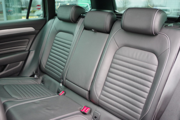 Volkswagen Passat Variant 1.4 TSI 218 PK PHEV GTE BNS PHEV, Trekhaak, Panoramadak, Massage, Adap. Cruise Control