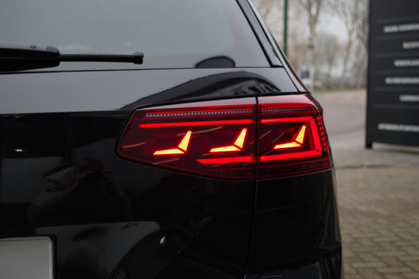 Volkswagen Passat Variant 1.4 TSI 218 PK PHEV GTE BNS PHEV, Trekhaak, Panoramadak, Massage, Adap. Cruise Control
