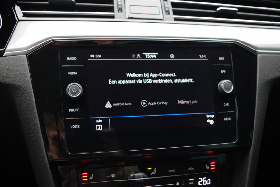 Volkswagen Passat Variant 1.4 TSI 218 PK PHEV GTE BNS PHEV, Trekhaak, Panoramadak, Massage, Adap. Cruise Control