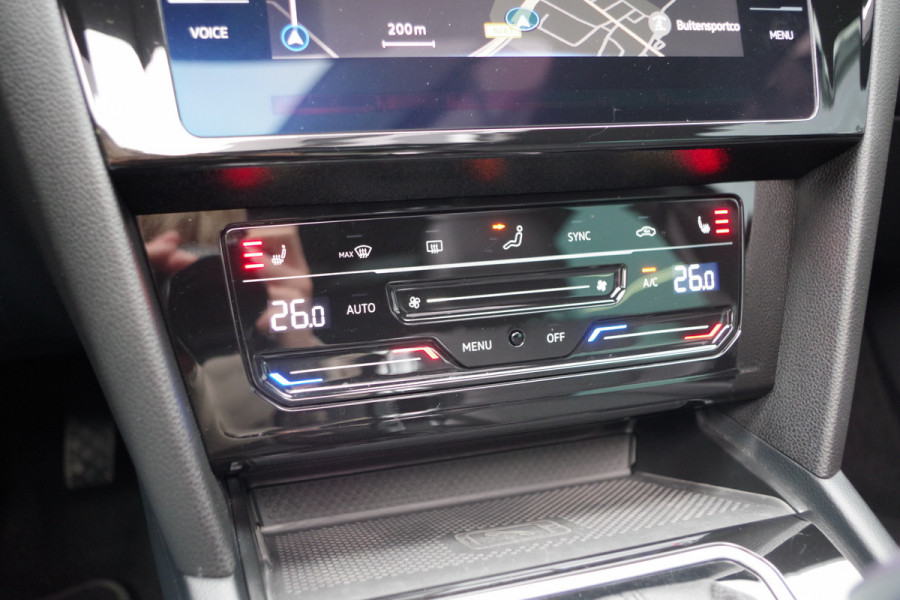 Volkswagen Passat Variant 1.4 TSI 218 PK PHEV GTE BNS PHEV, Trekhaak, Panoramadak, Massage, Adap. Cruise Control