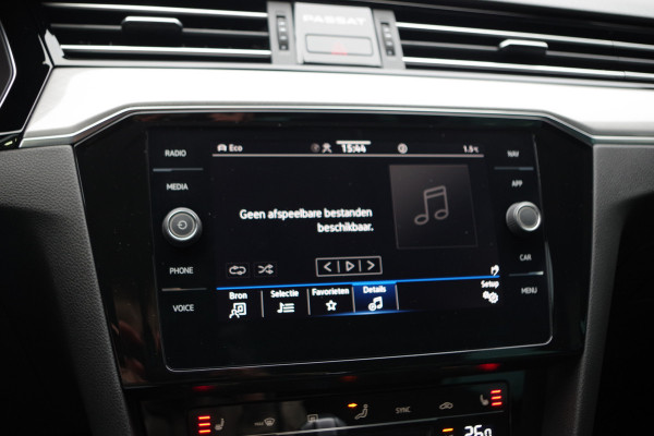 Volkswagen Passat Variant 1.4 TSI 218 PK PHEV GTE BNS PHEV, Trekhaak, Panoramadak, Massage, Adap. Cruise Control