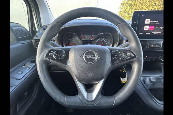 Opel Combo 1.6D / L1H1 / 1e EIG. / IMPERIAAL / INRICHTING / TREKHAAK / AIRCO / CRUISE / NAVI / APPLE CARPLAY