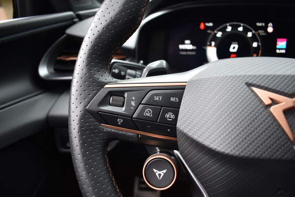 CUPRA Terramar 1.5 eTSI 150PK DSG BUSINESS SFEERVERL HEAD-UP/NAVI/CAMERA/LEDER MATRIX FABRIEKS GARANTIE