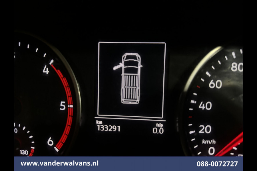 Volkswagen Crafter 2.0 TDI L3H3 L2H2 Euro6 Airco | Apple Carplay | Android Auto | Parkeersensoren Bijrijdersbank