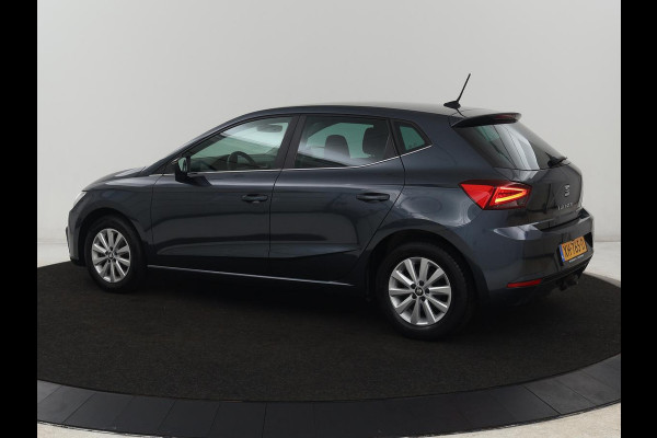 Seat Ibiza 1.0 TSI Style Intens | 76.600km NAP | Carplay | Trekhaak | Camera | Adaptive cruise | Climate control | Navigatie | Parkeerhulp | Bluetooth | Getint glas