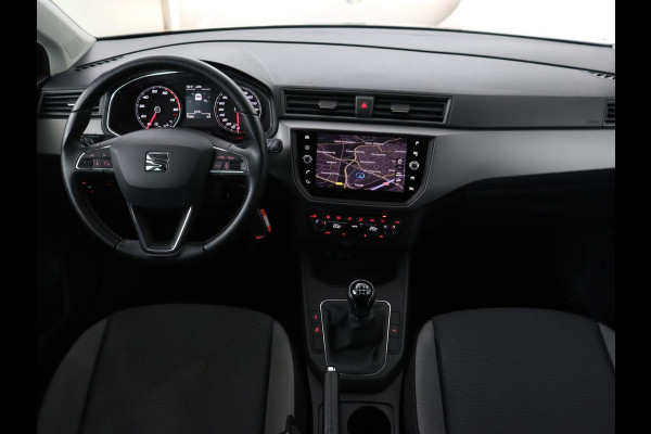 Seat Ibiza 1.0 TSI Style Intens | 76.600km NAP | Carplay | Trekhaak | Camera | Adaptive cruise | Climate control | Navigatie | Parkeerhulp | Bluetooth | Getint glas