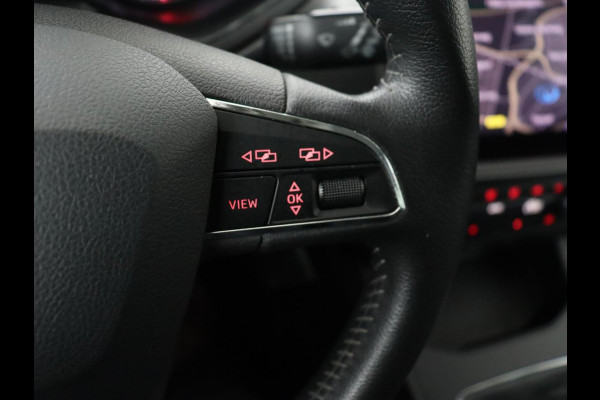Seat Ibiza 1.0 TSI Style Intens | 76.600km NAP | Carplay | Trekhaak | Camera | Adaptive cruise | Climate control | Navigatie | Parkeerhulp | Bluetooth | Getint glas