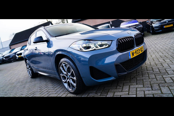 BMW X2 XDrive25e Business Edition Plus| Headup | Camera | Stoelverwarming | Pano