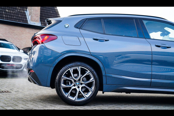 BMW X2 XDrive25e Business Edition Plus| Headup | Camera | Stoelverwarming | Pano