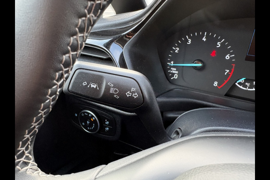 Ford Fiesta 1.0 EcoBoost Hybrid Titanium