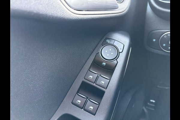 Ford Fiesta 1.0 EcoBoost Hybrid Titanium