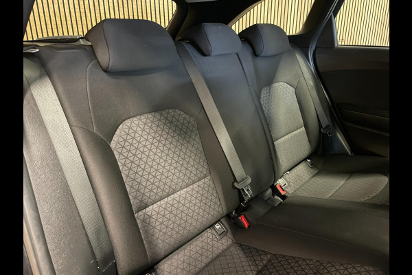 Kia Ceed Sportswagon 1.5 T-GDi DynamicLine|160PK|APPLE CARPLAY+ANDROID AUTO|STOEL+STUURVERW|CAMERA|CLIMA+CRUISE CTRL|1e EIG|IN.BTW