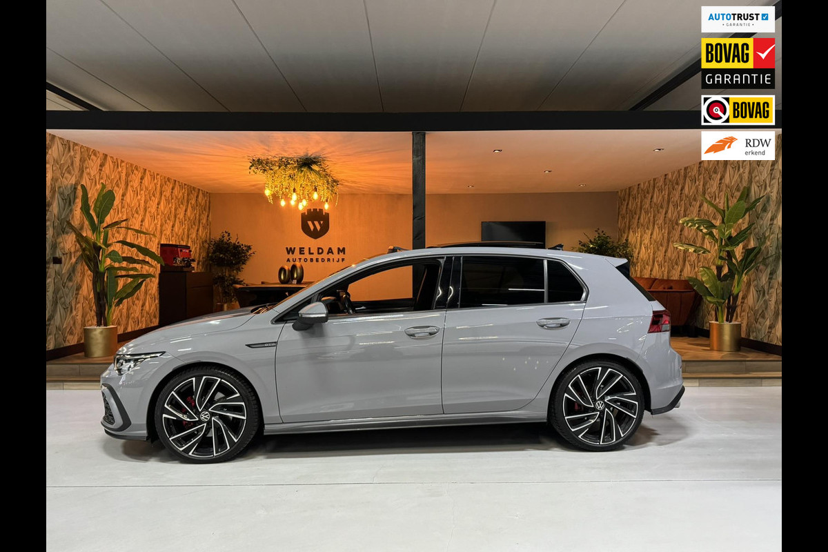 Volkswagen Golf 2.0 TDI GTD Garantie Nardo Pano Camera StuurVW StoelVW LED Matrix IQ. Sfeerverlichting Cruise Navi Lane Rijklaar
