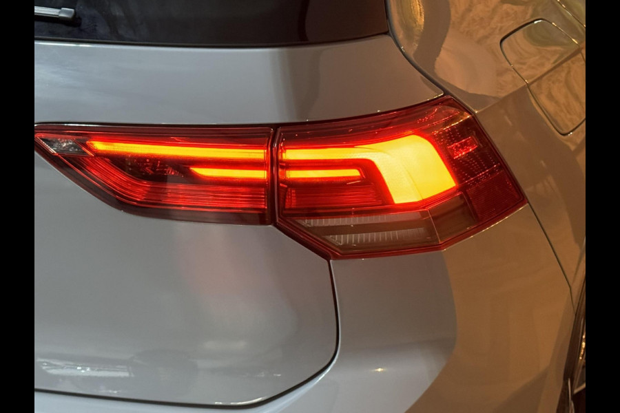 Volkswagen Golf 2.0 TDI GTD Garantie Nardo Pano Camera StuurVW StoelVW LED Matrix IQ. Sfeerverlichting Cruise Navi Lane Rijklaar