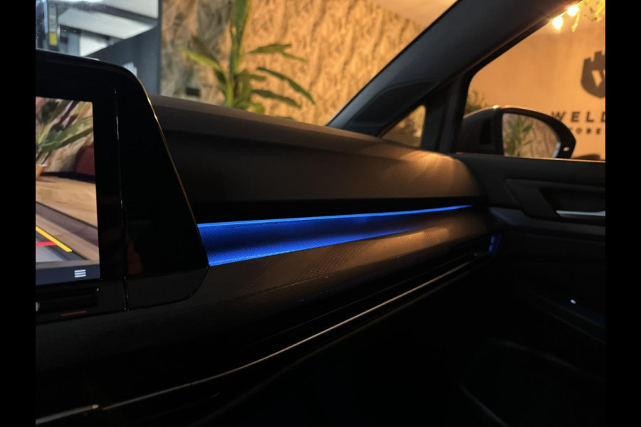 Volkswagen Golf 2.0 TDI GTD Garantie Nardo Pano Camera StuurVW StoelVW LED Matrix IQ. Sfeerverlichting Cruise Navi Lane Rijklaar