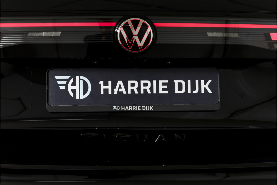 Volkswagen Tiguan 1.5 eHybrid 272 PK R-Line Edition | Black Style | Assistance Plus | Elek. Trekhaak | S/K-panodak | IQ Light | Adapt. Cruise | Stoel-+stuurverw. | NAV+App. Connect | 360 Camera | LM 20" | 4059