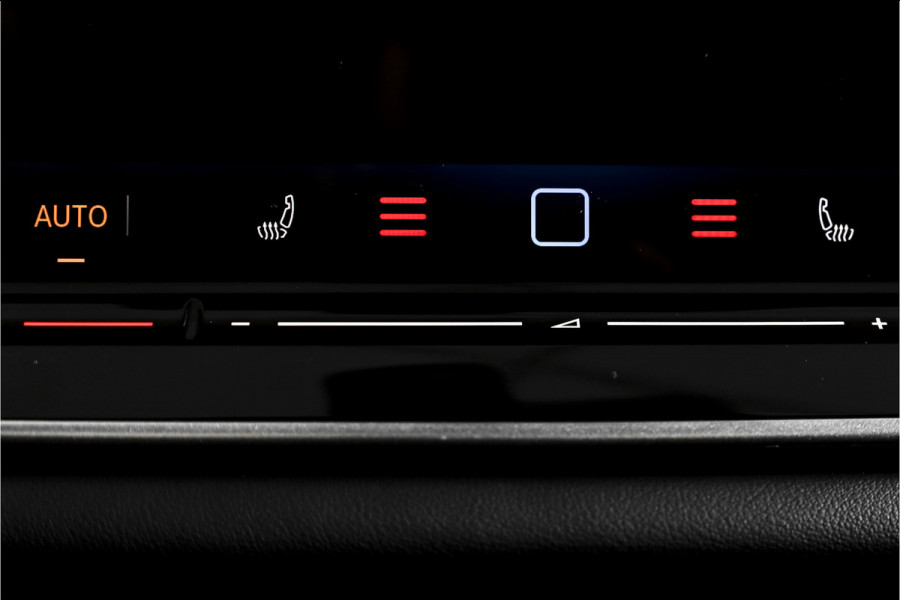 Volkswagen Tiguan 1.5 eHybrid 272 PK R-Line Edition | Black Style | Assistance Plus | Elek. Trekhaak | S/K-panodak | IQ Light | Adapt. Cruise | Stoel-+stuurverw. | NAV+App. Connect | 360 Camera | LM 20" | 4059