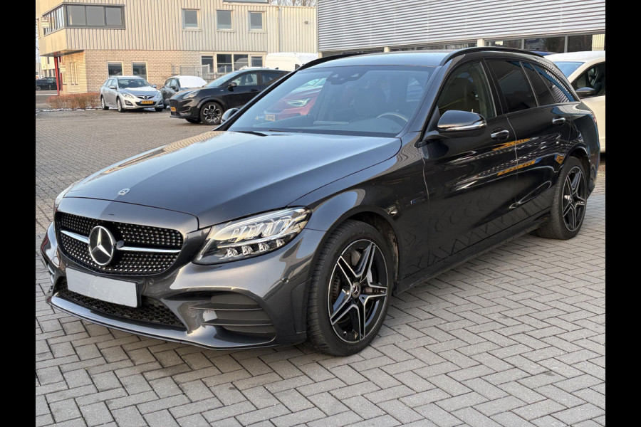 Mercedes-Benz C-Klasse Estate 300e T AMG Line 320pk PHEV | Stoelverwarming | Bestuurdersstoel Met Geheugen | Winterset |
