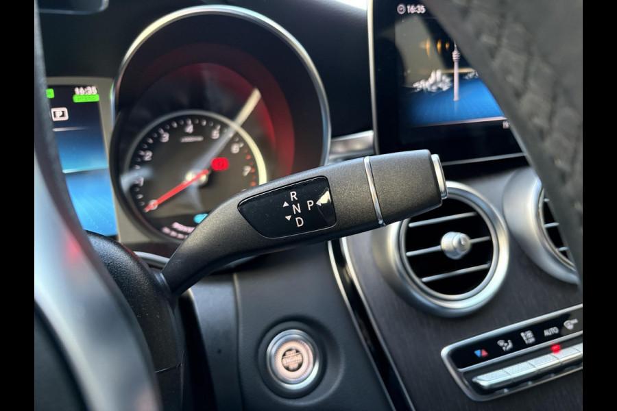 Mercedes-Benz C-Klasse Estate 300e T AMG Line 320pk PHEV | Stoelverwarming | Bestuurdersstoel Met Geheugen | Winterset |